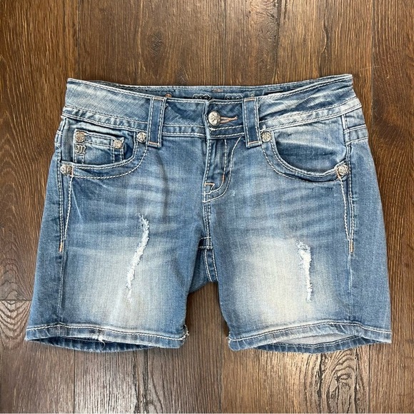 Miss me mid rise denim shorts SZ 26/2 - Picture 1 of 5